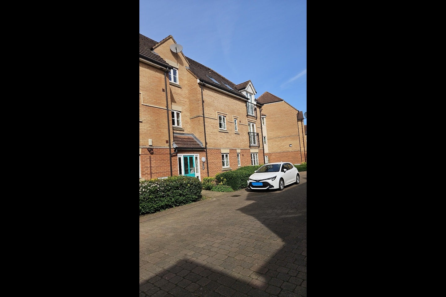 Flat Regal Place in Peterborough