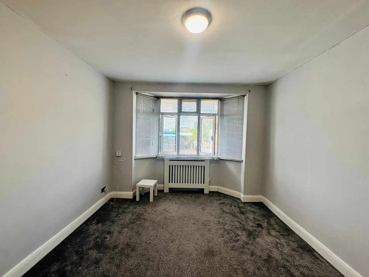 Flat New Road in High Wycombe
