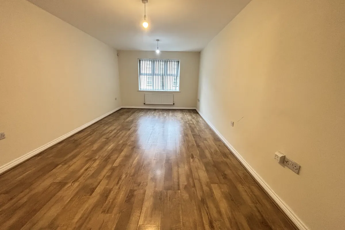 Flat Dunster Close in Rugby