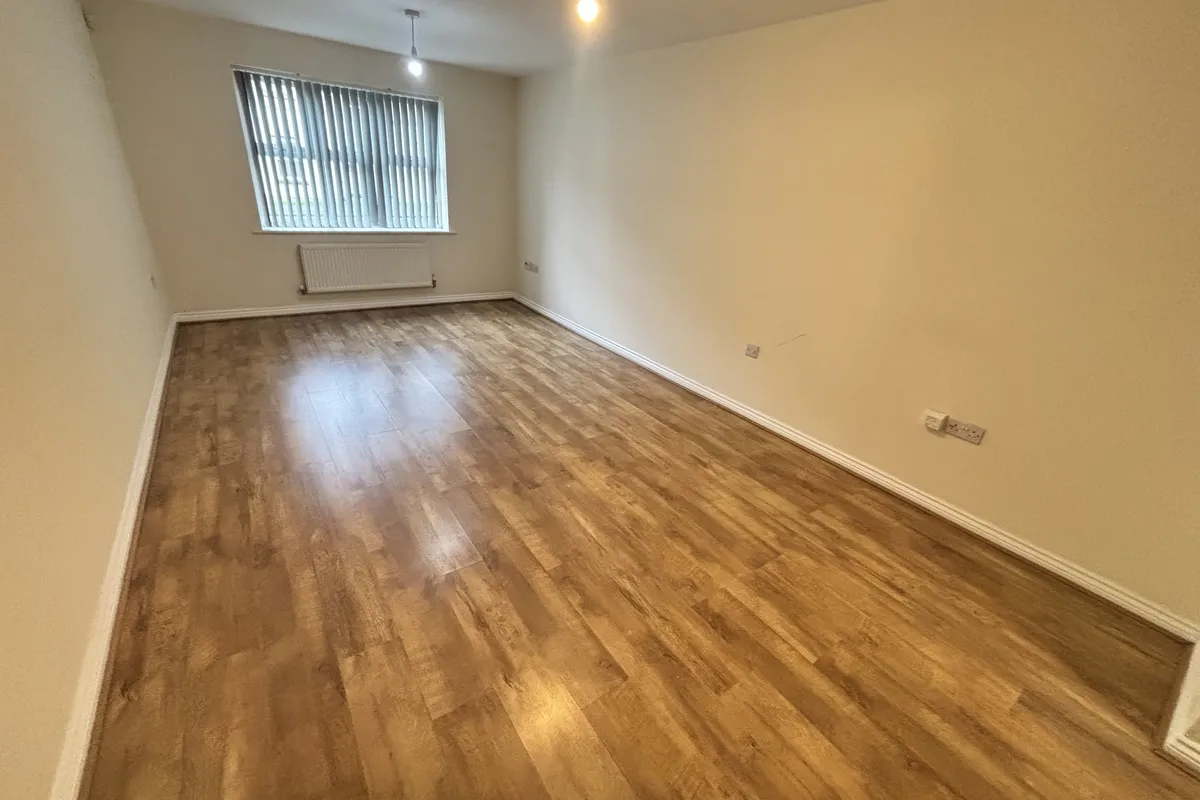 Flat Dunster Close in Rugby