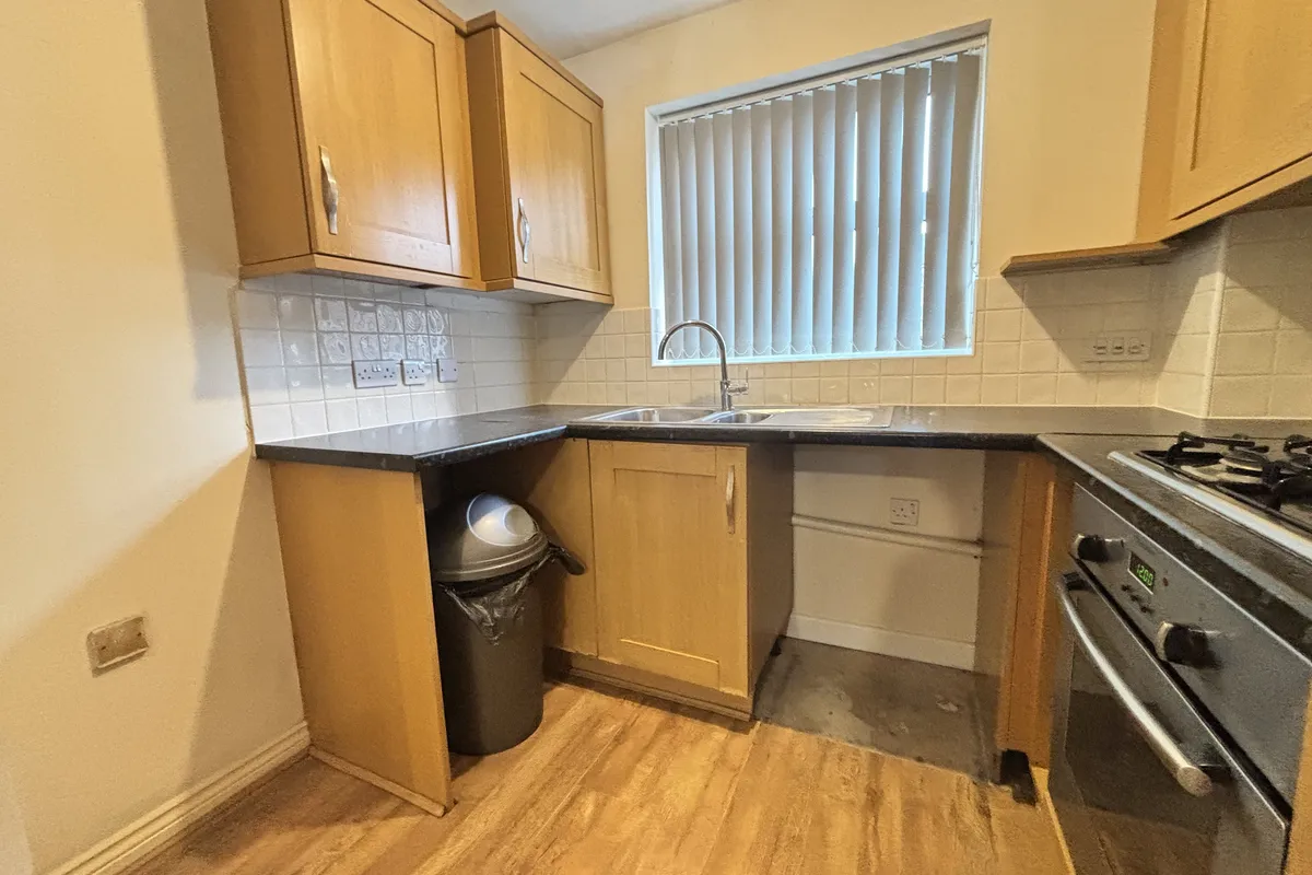 Flat Dunster Close in Rugby