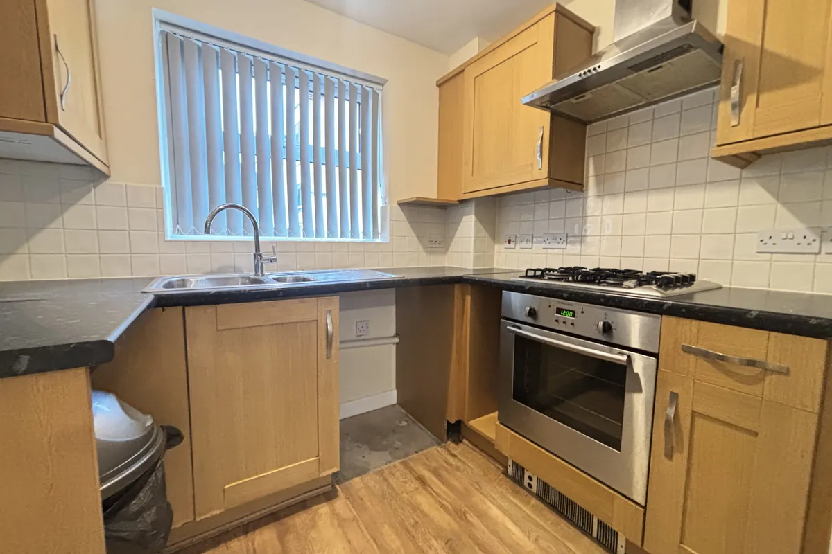 Flat Dunster Close in Rugby