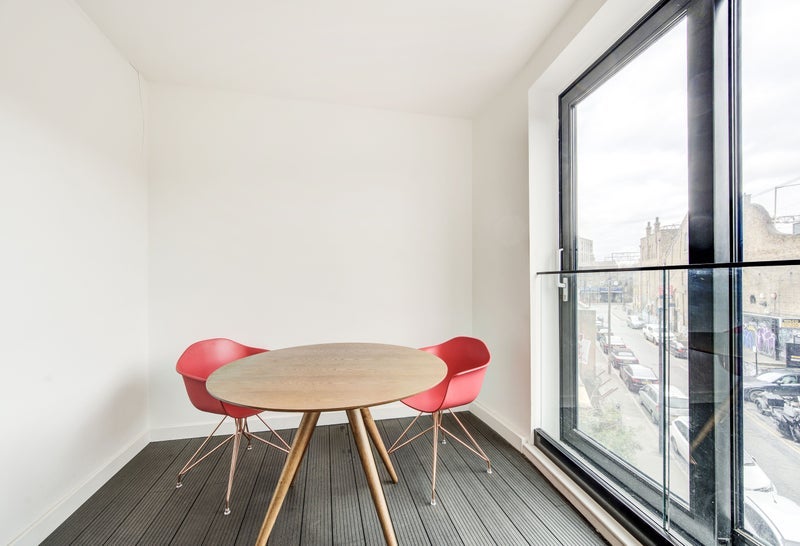 Flat Clare Street in Greater London