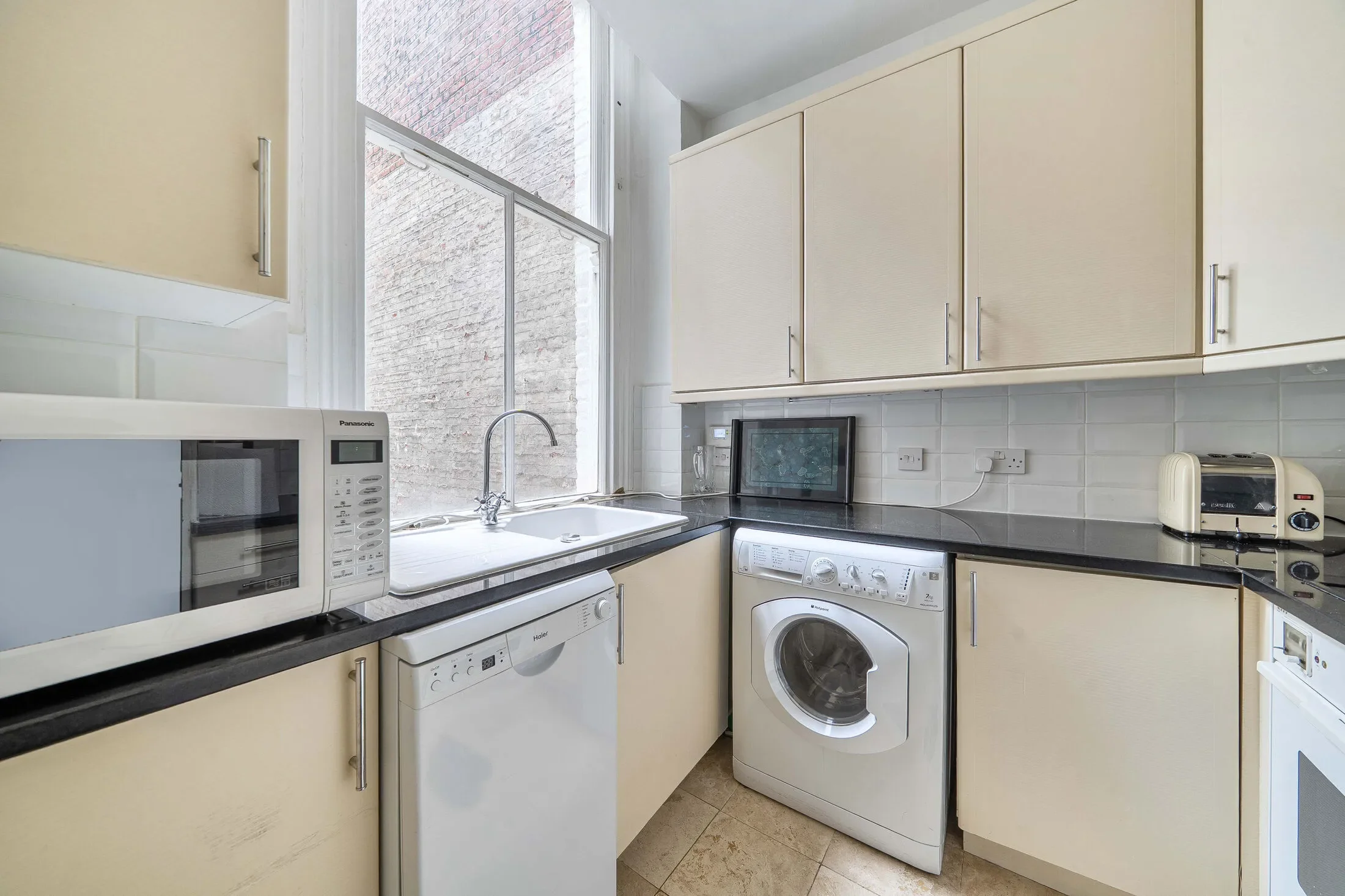 Flat Cadogan Gardens in Greater London