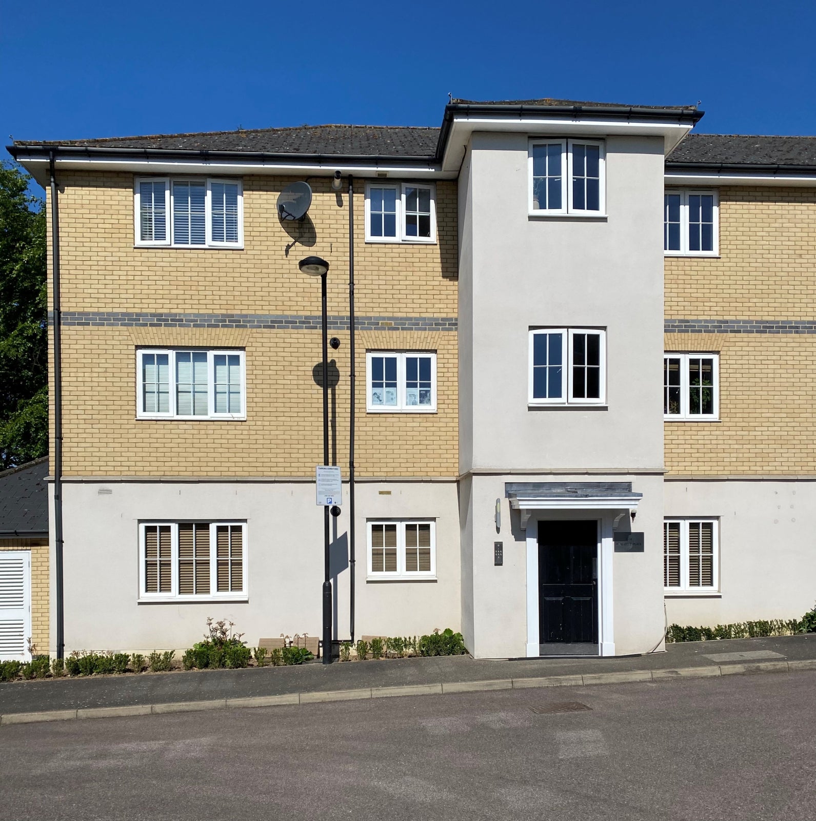 Flat King Cole Place in Colchester