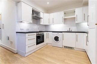 Flat Uxbridge Road in Greater London