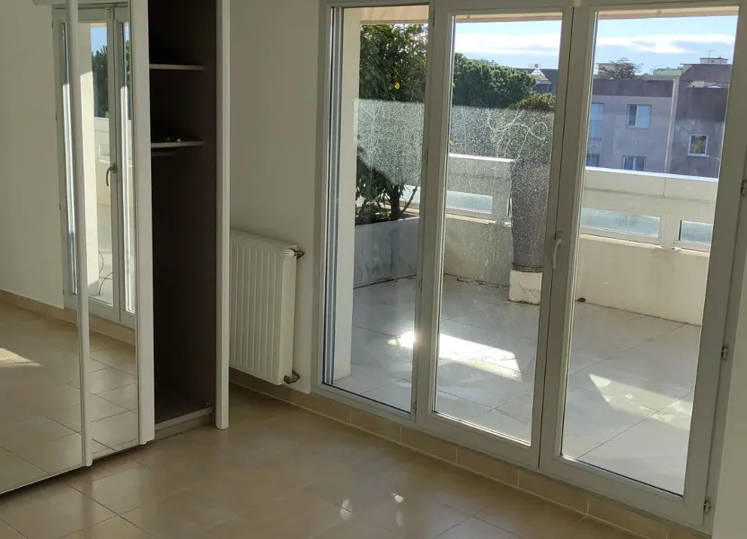 Appartement Avenue Victor Bellissime à Saint-Laurent-du-Var