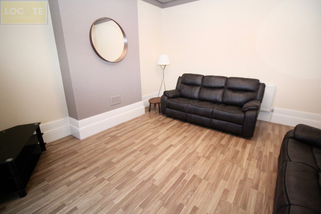 Room Norwood Road in Trafford