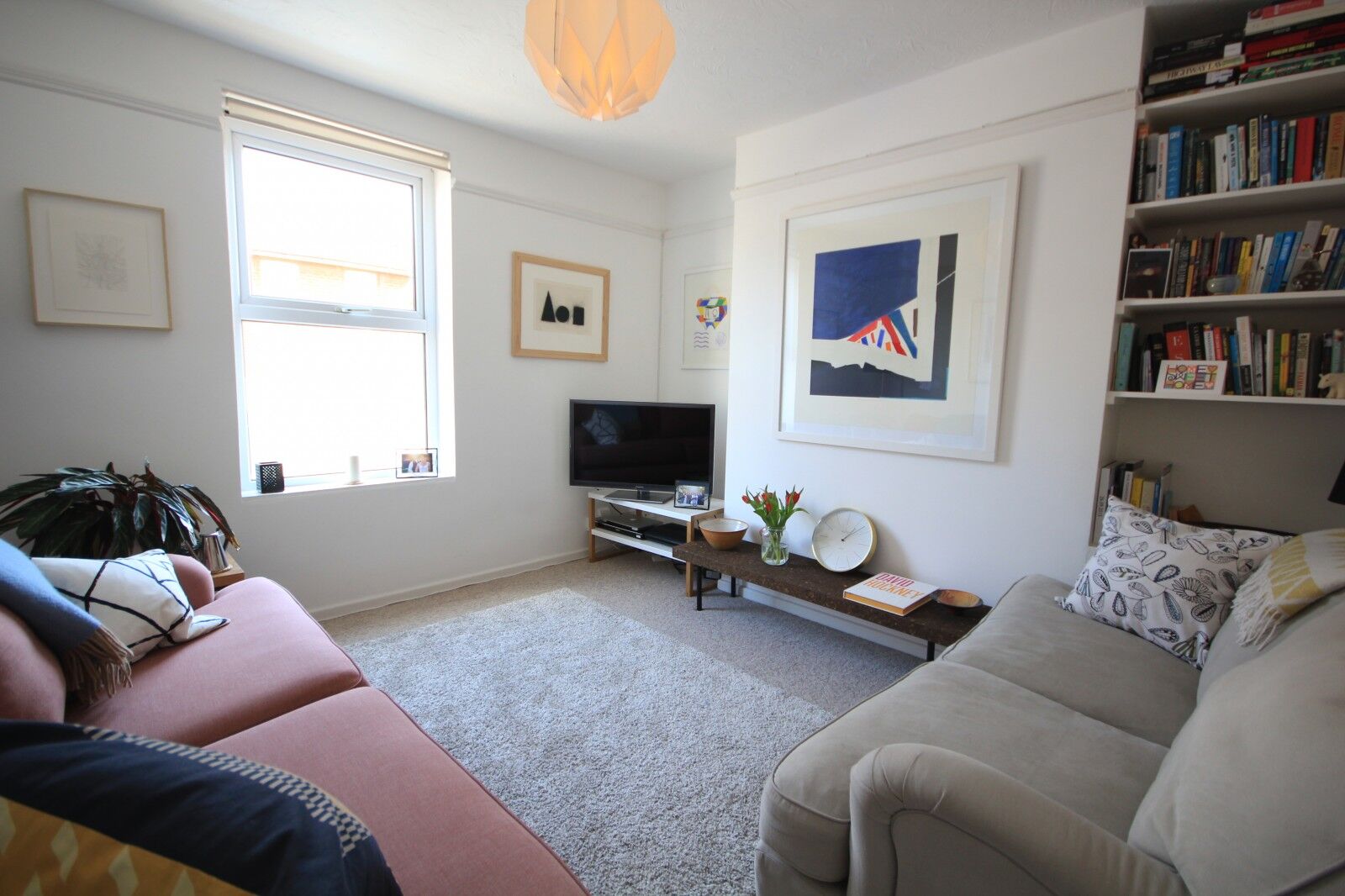 Flat Zinzan Street in Reading