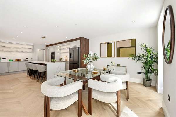 Flat Adamson Road in Greater London