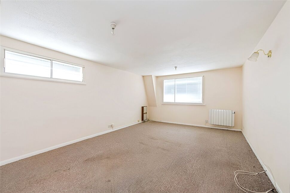 Flat King Edward Road in Gillingham