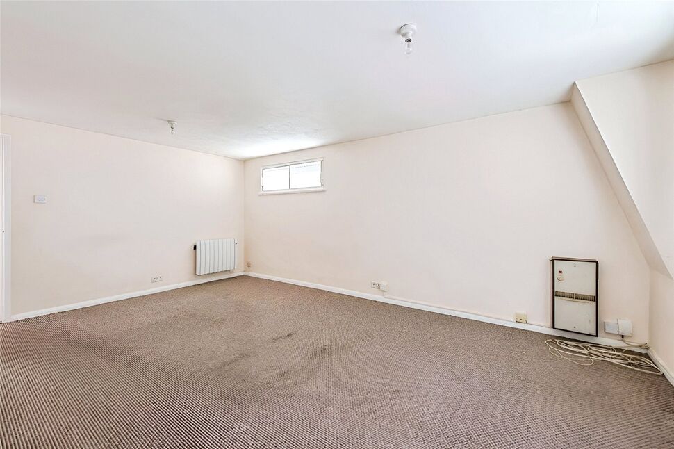 Flat King Edward Road in Gillingham