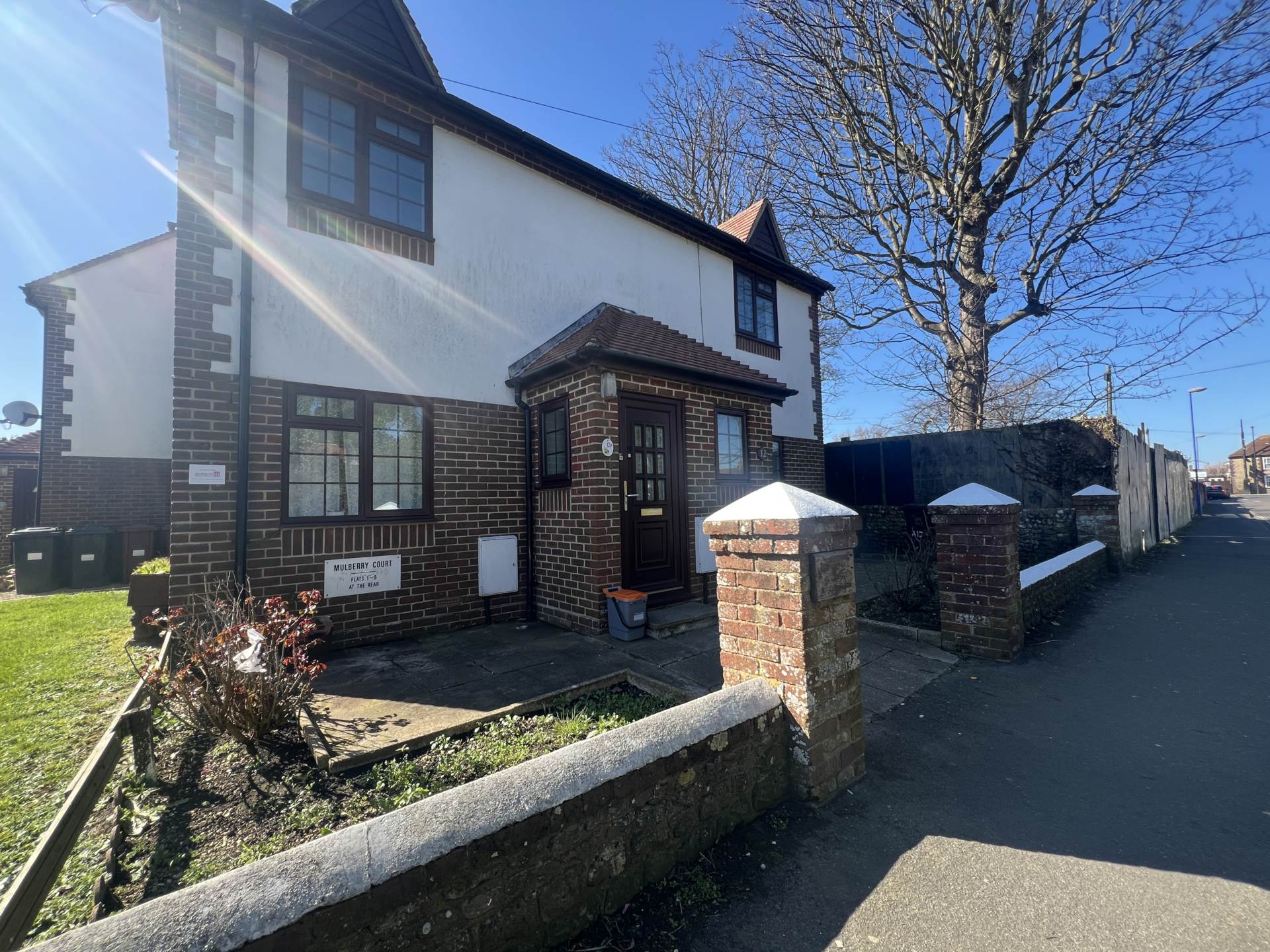 Flat East Street in Chichester