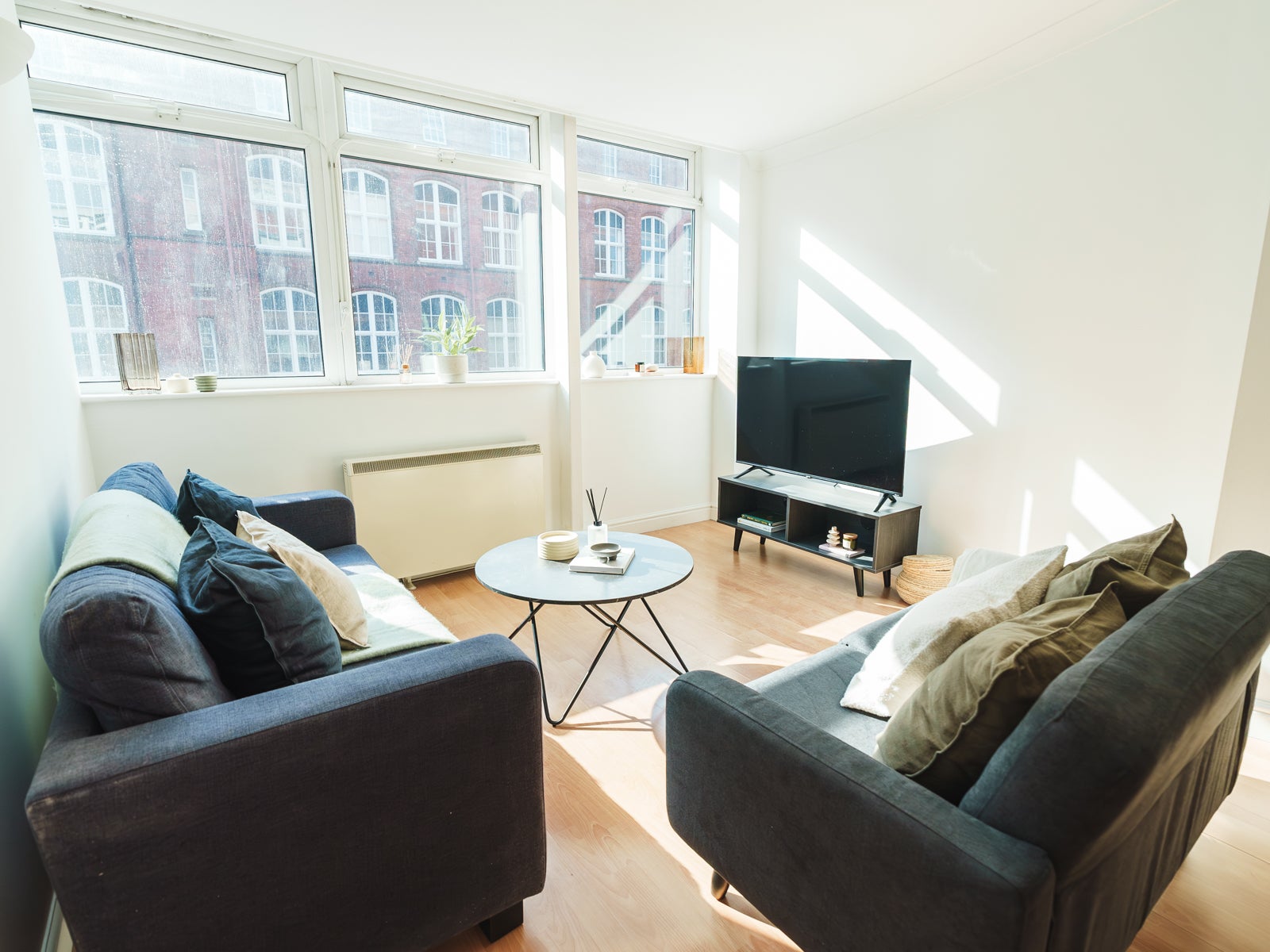 Room Woodhouse Square in Leeds