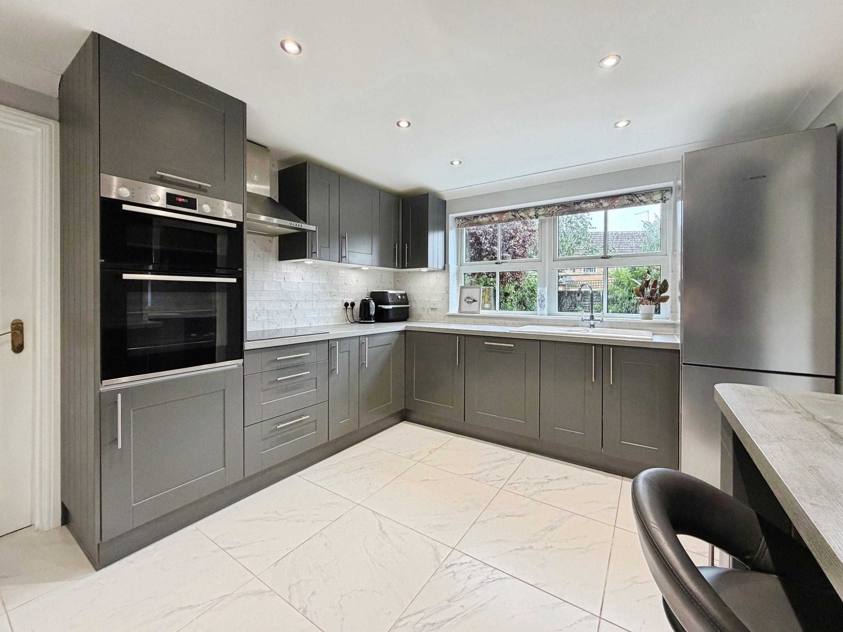 House Dexter Way in Warmington