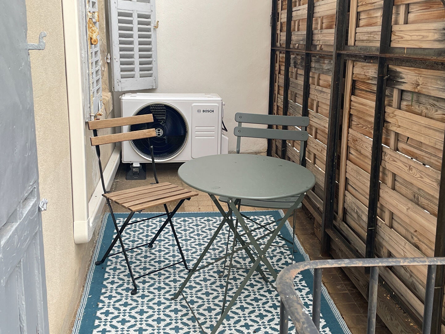 Chambre Rue Chaix à Marseille
