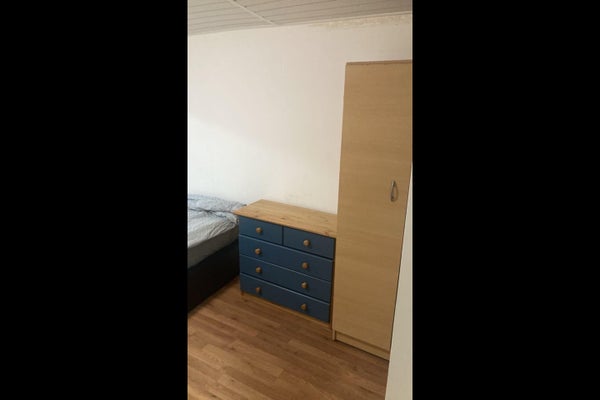 Flat Mulberry Crescent in London
