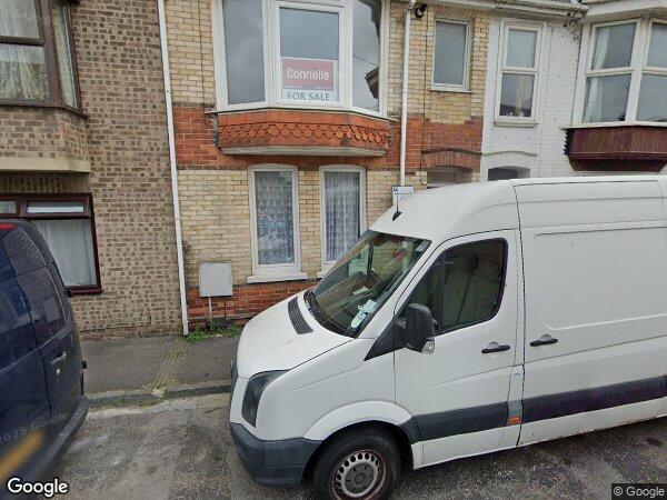 Flat Brownlow Street in Weymouth
