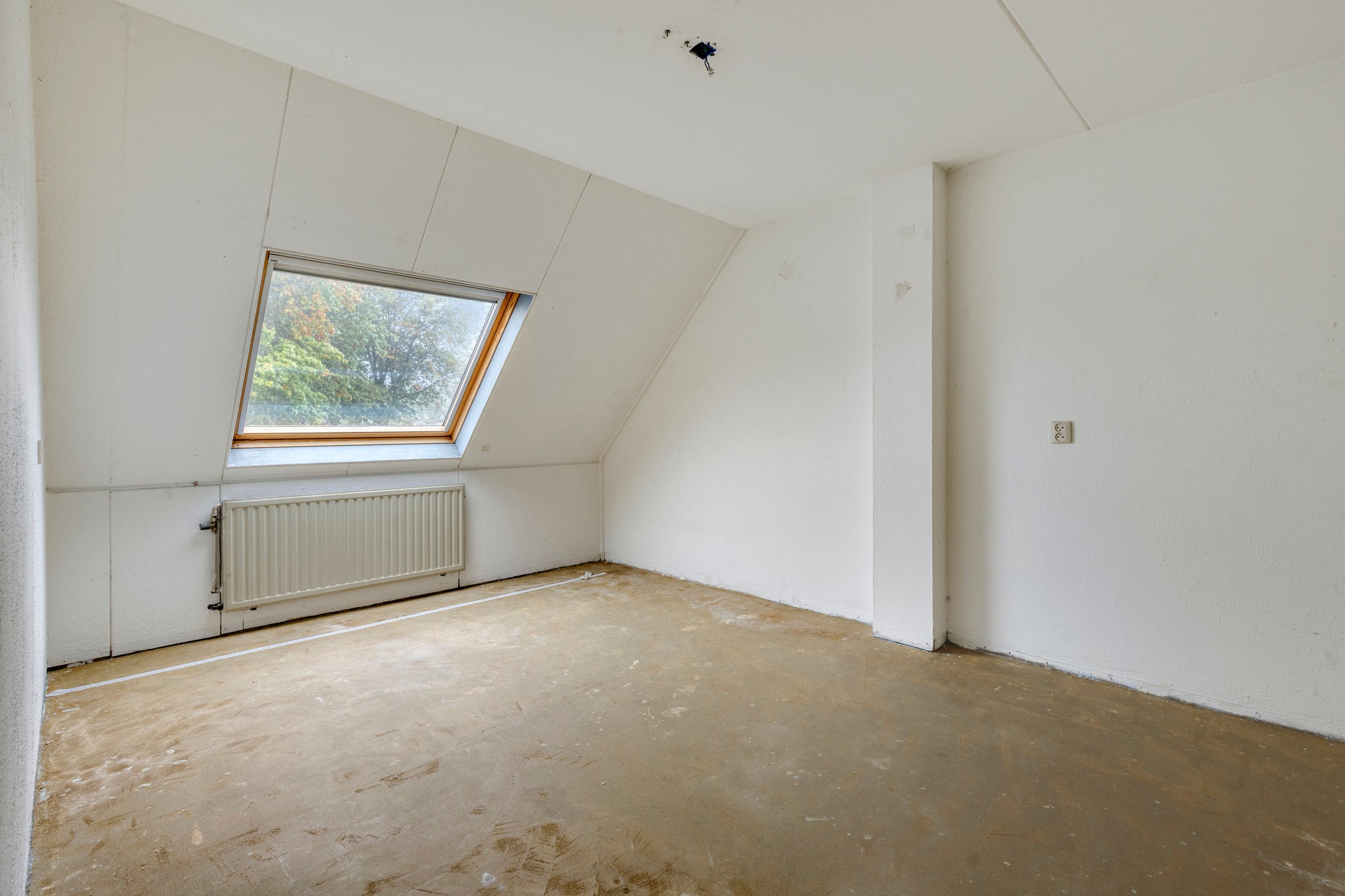 Tussenwoning te koop: Looveltlaan 90, Oss