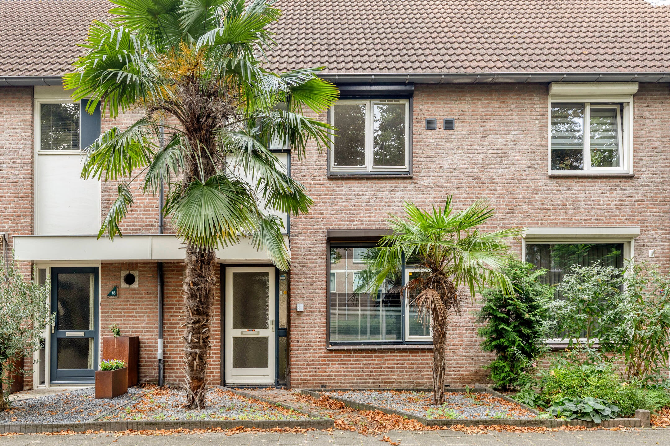 Tussenwoning te koop: Looveltlaan 90, Oss