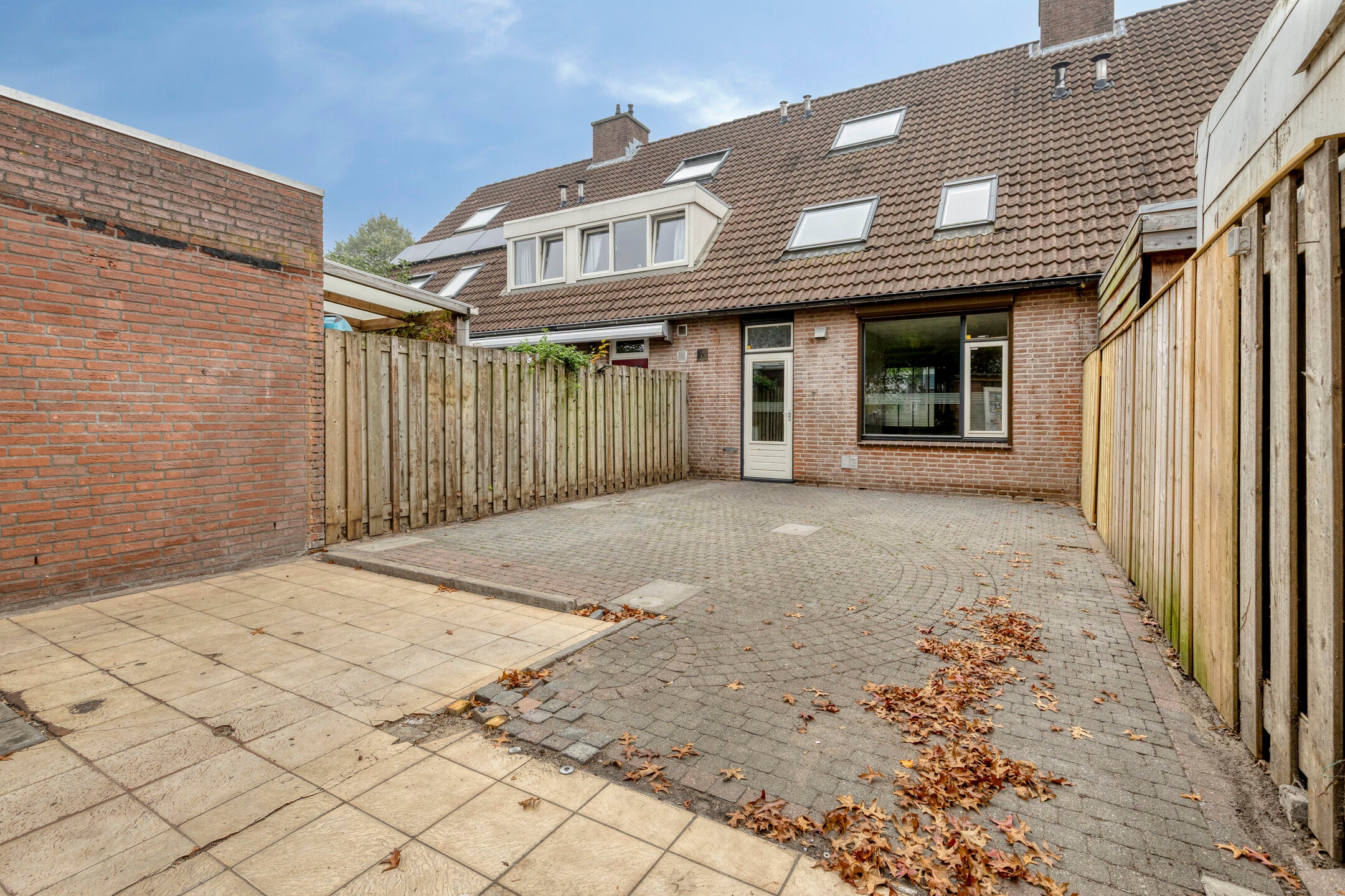 Tussenwoning te koop: Looveltlaan 90, Oss