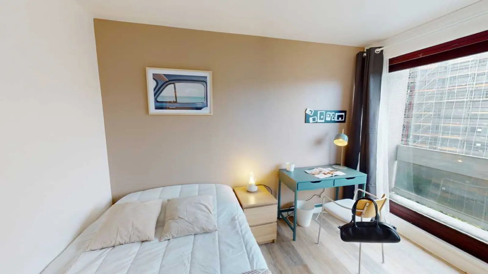 Room Rue de Vouillé in Paris