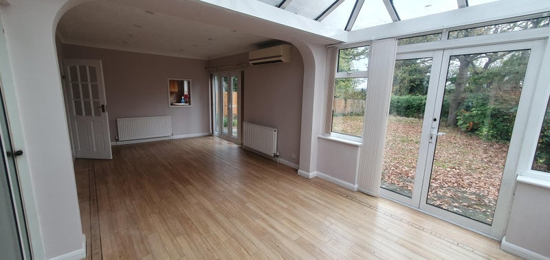 House Scads Hill Close in Greater London