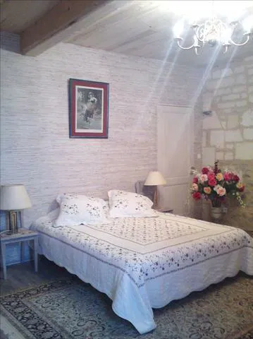 Room Avenue Saint Martin in Maransin