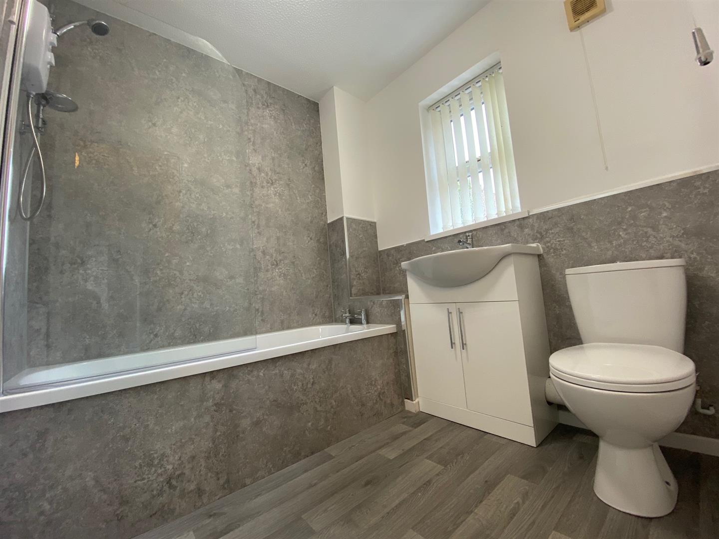 Flat Bertelin Road in Stafford