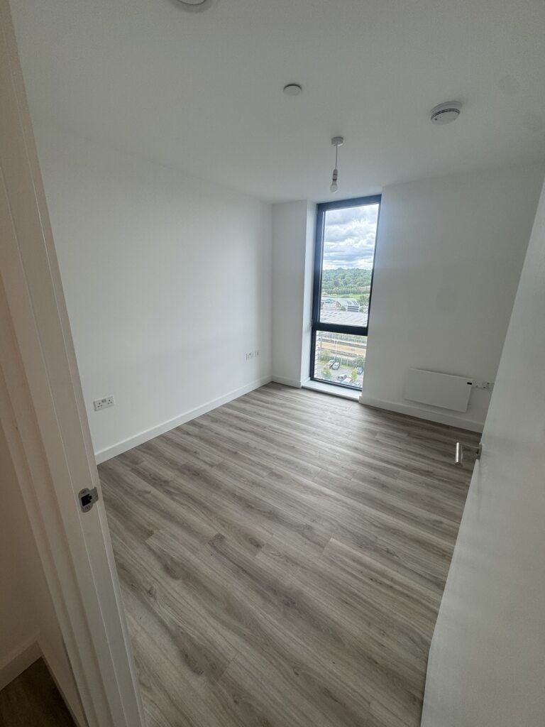 Flat Kimpton Road in Luton