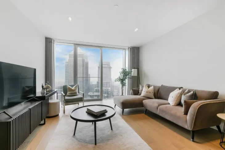 Flat Newfoundland Place in Greater London