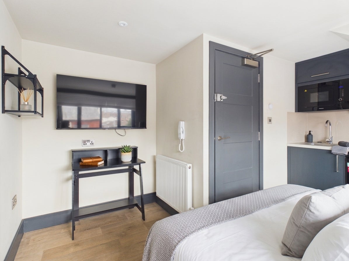 Room Southgate Street in Gloucester