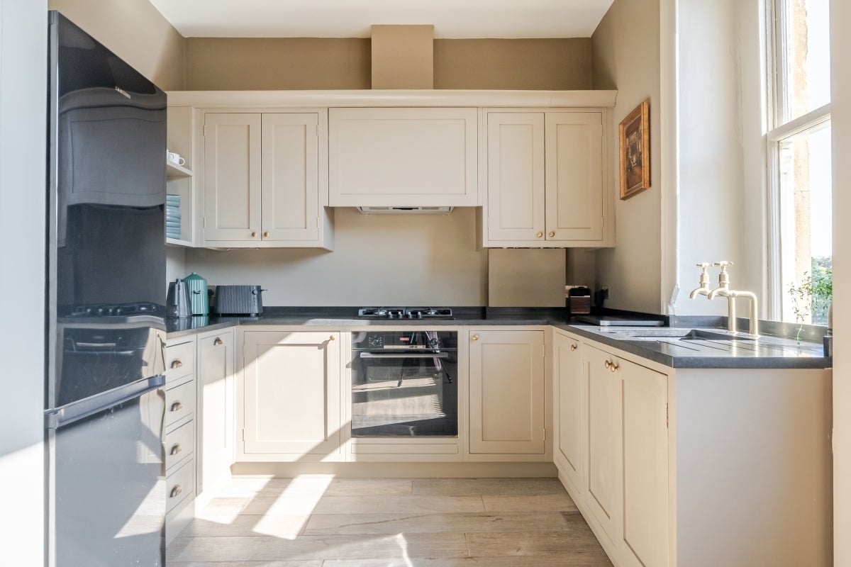 Flat Henrietta Street in Bath