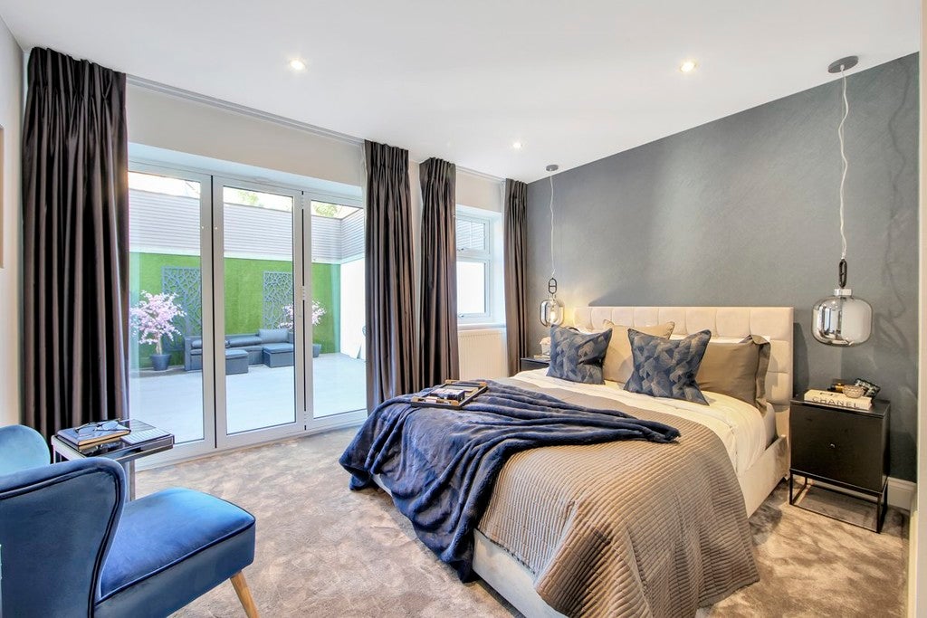 Flat Sutton Road in Greater London