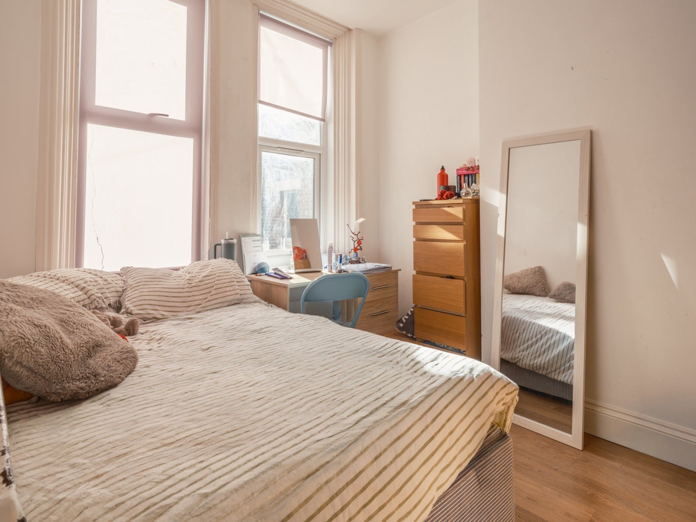 Flat Devonshire Place in Newcastle upon Tyne