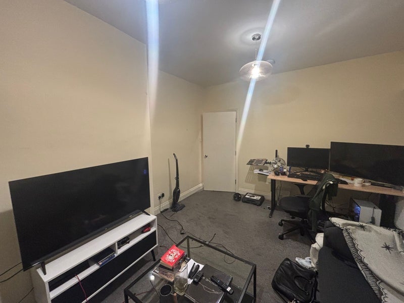Room Chettle Close in Greater London