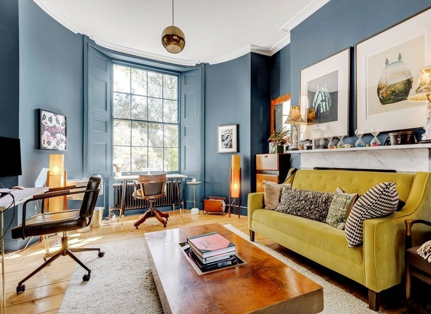 House Sutton Place in Greater London