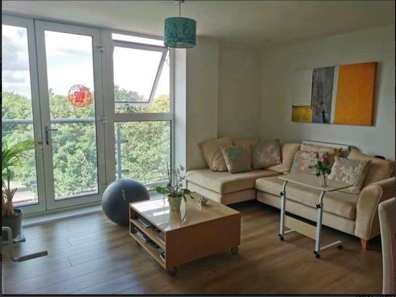 Room Granville Gardens in Greater London