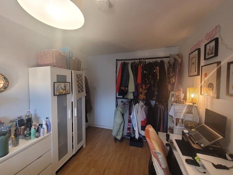 Room Brockley Road in Greater London