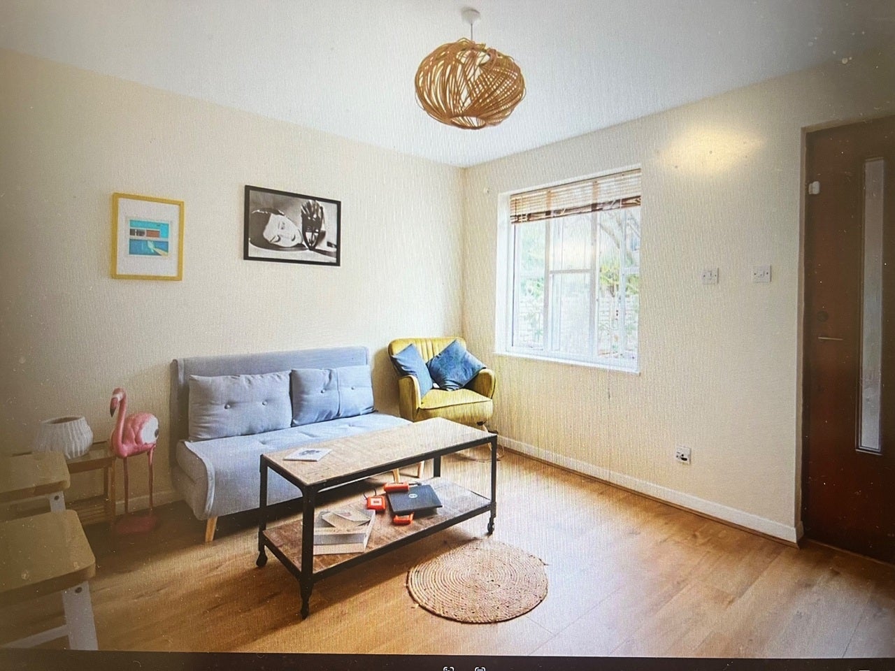 Flat Bunning Way in Greater London