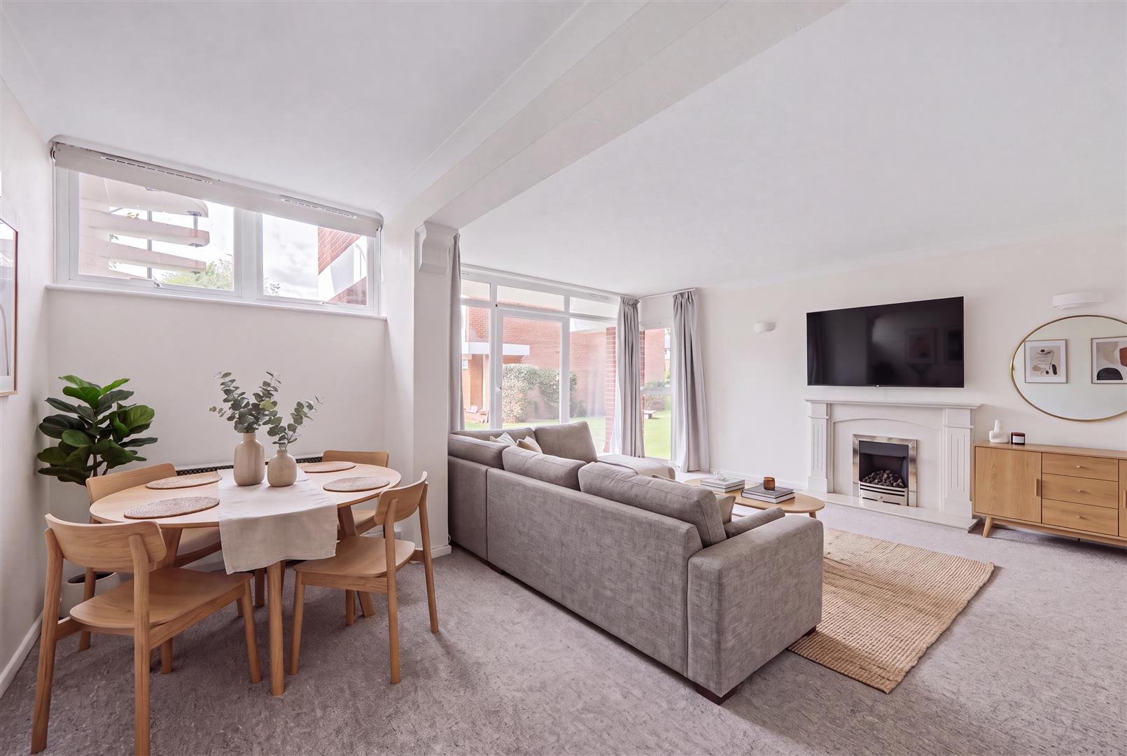 Flat The Rowans in Worthing