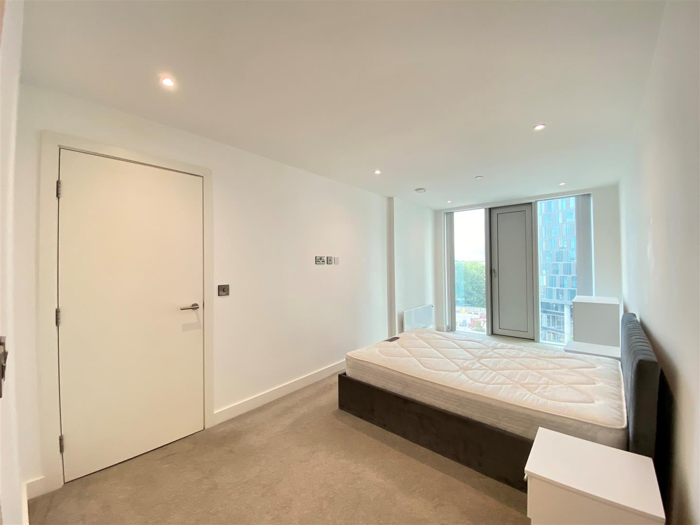 Flat Silvercroft Street in Manchester