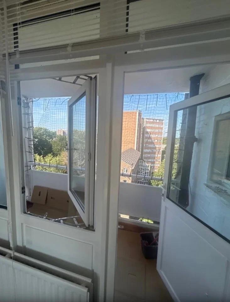 Room Keevil Drive in Greater London