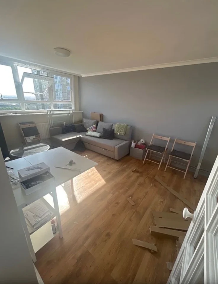 Room Keevil Drive in Greater London