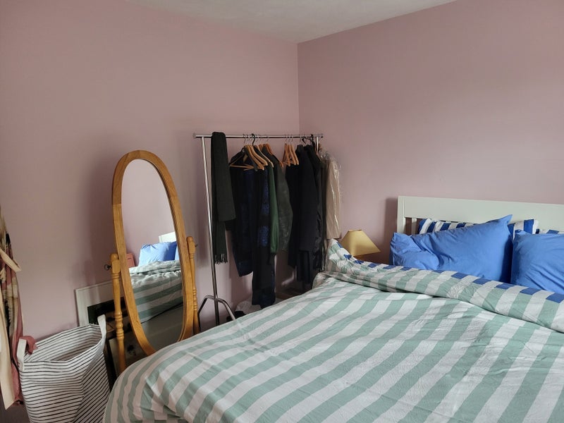 Room Central Hill in Greater London