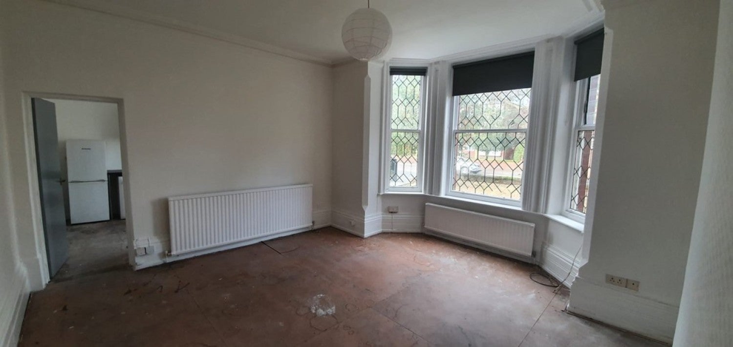 Flat Blair Road in Manchester