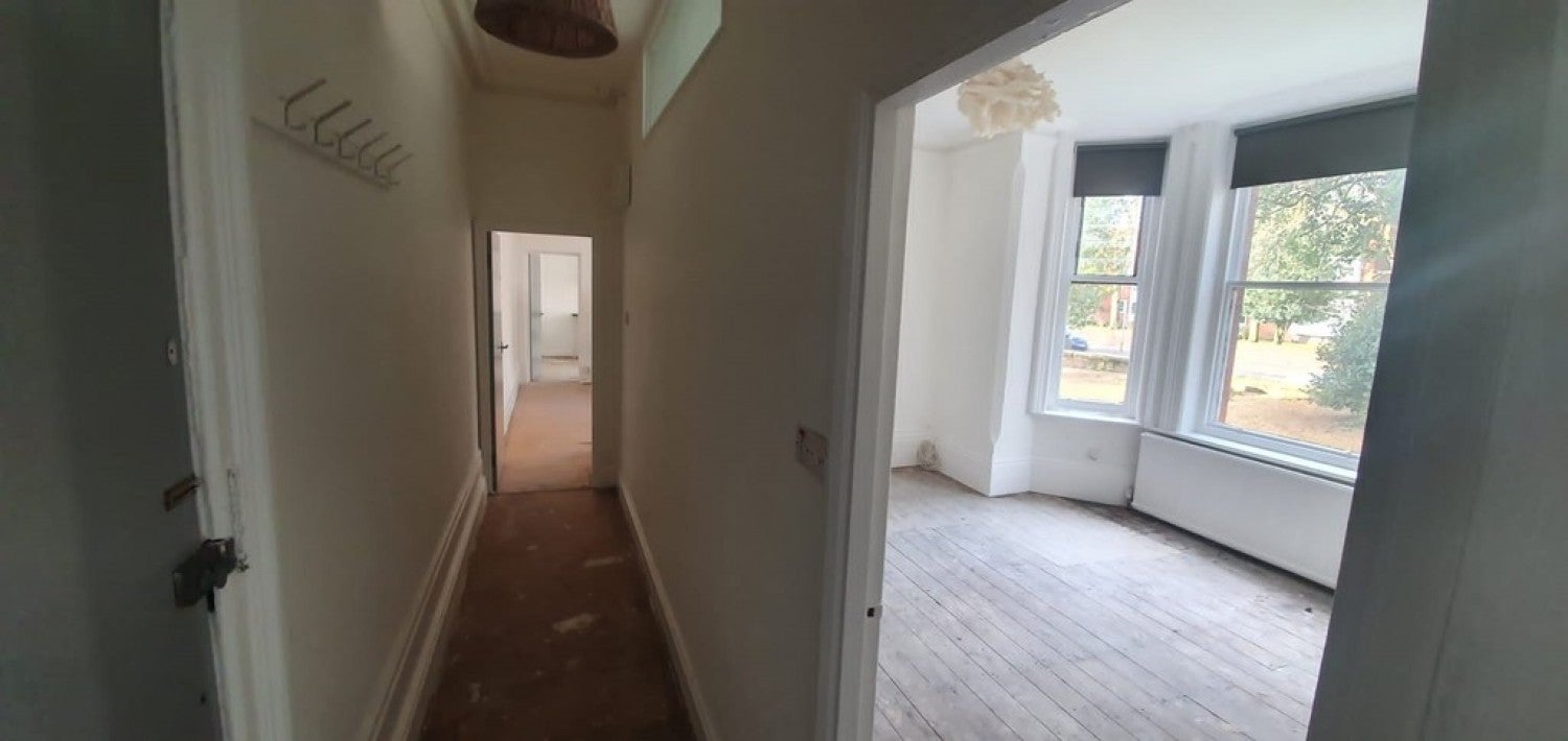 Flat Blair Road in Manchester