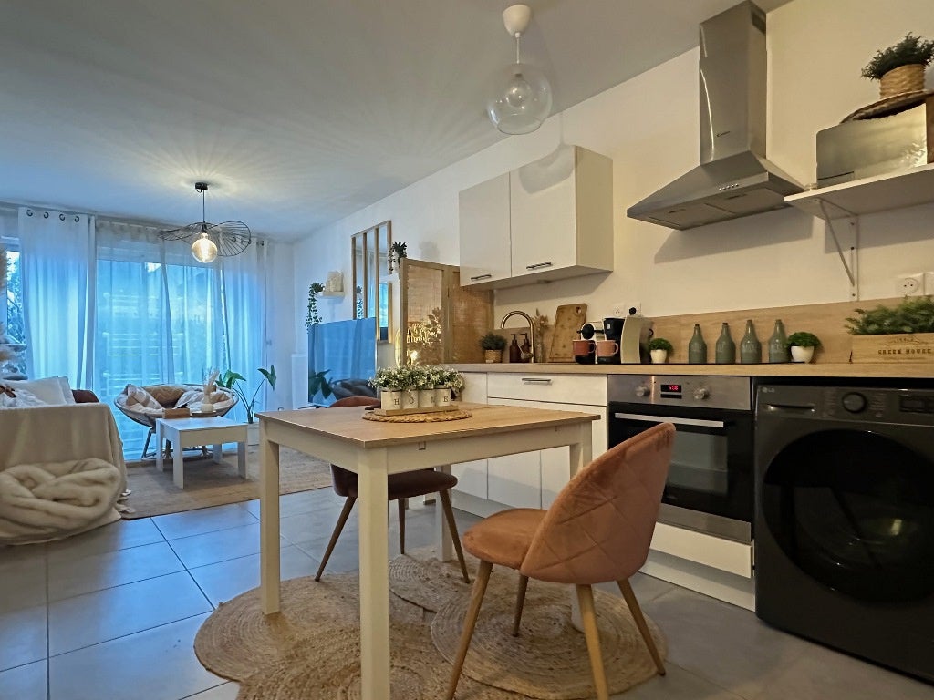 Appartement Rue du Champ du Garet à Arnas