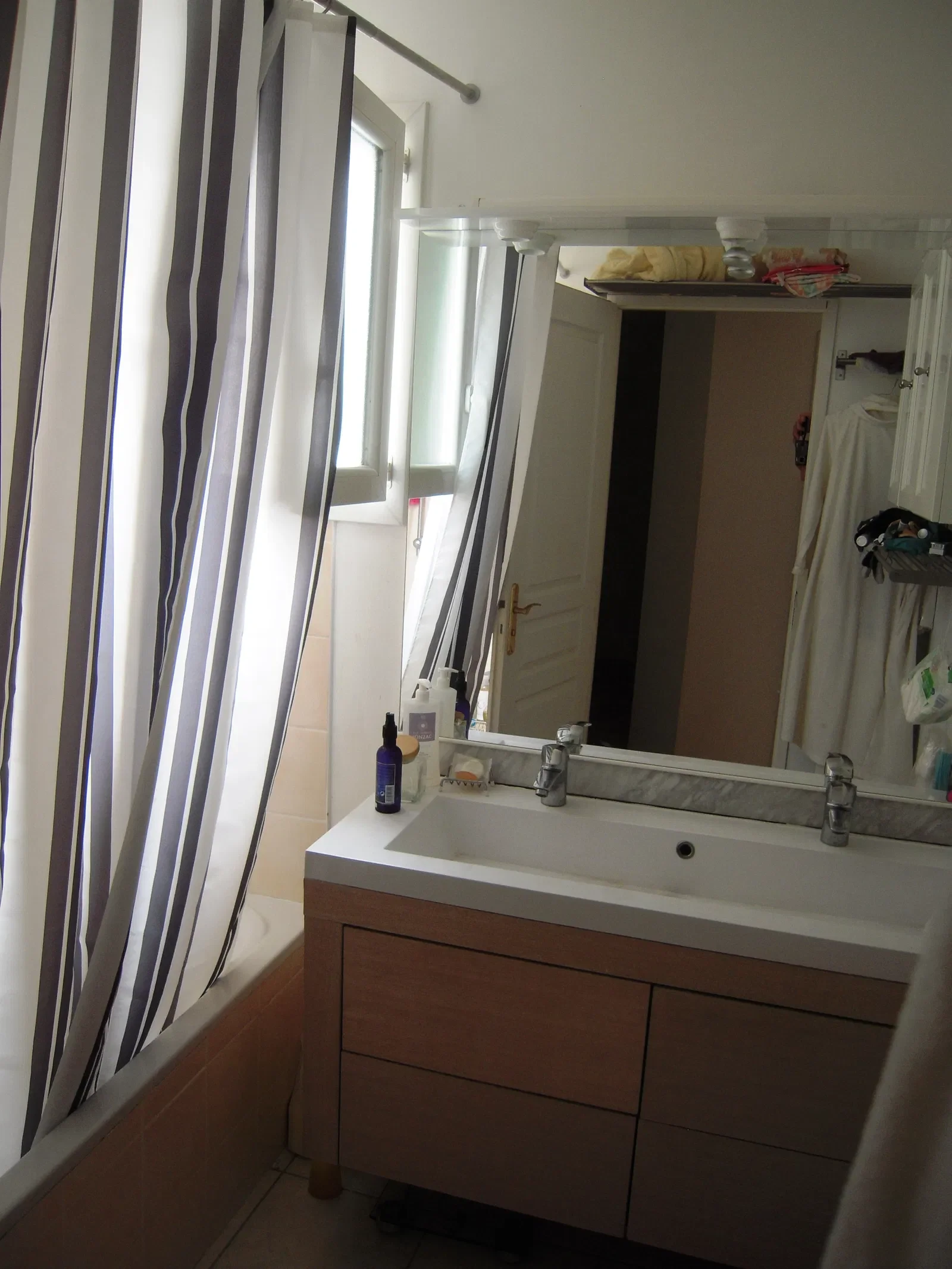 Chambre Avenue des Frères Buhler à Montpellier