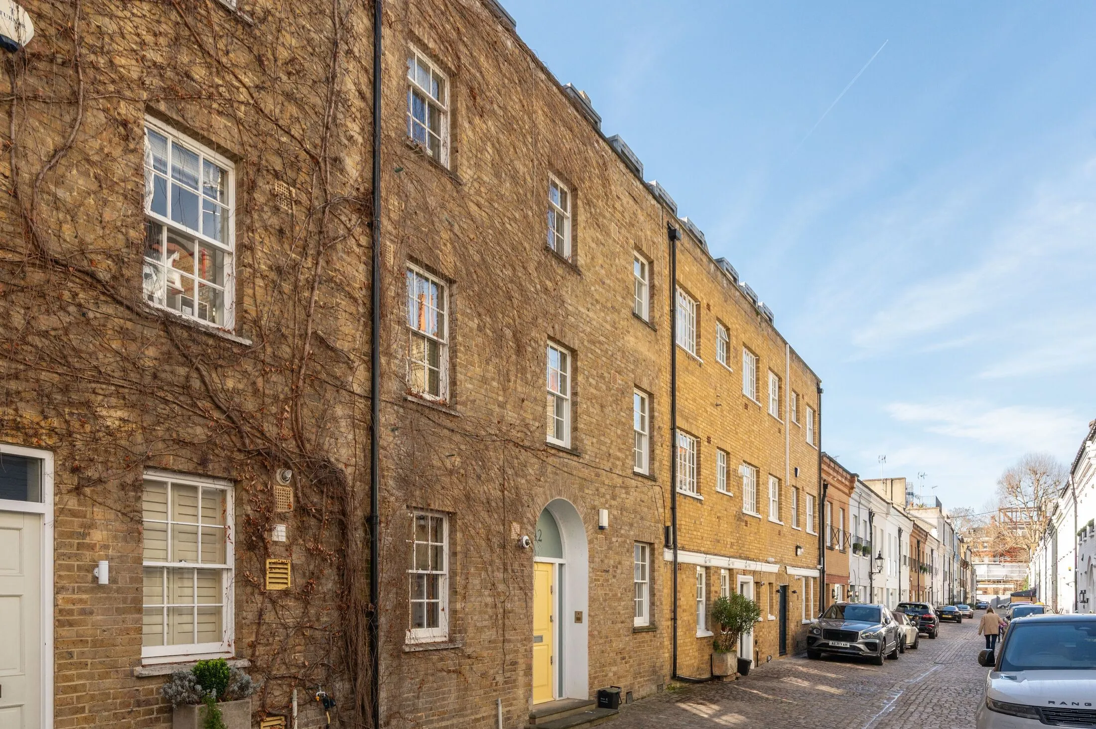 House Roland Way in Greater London